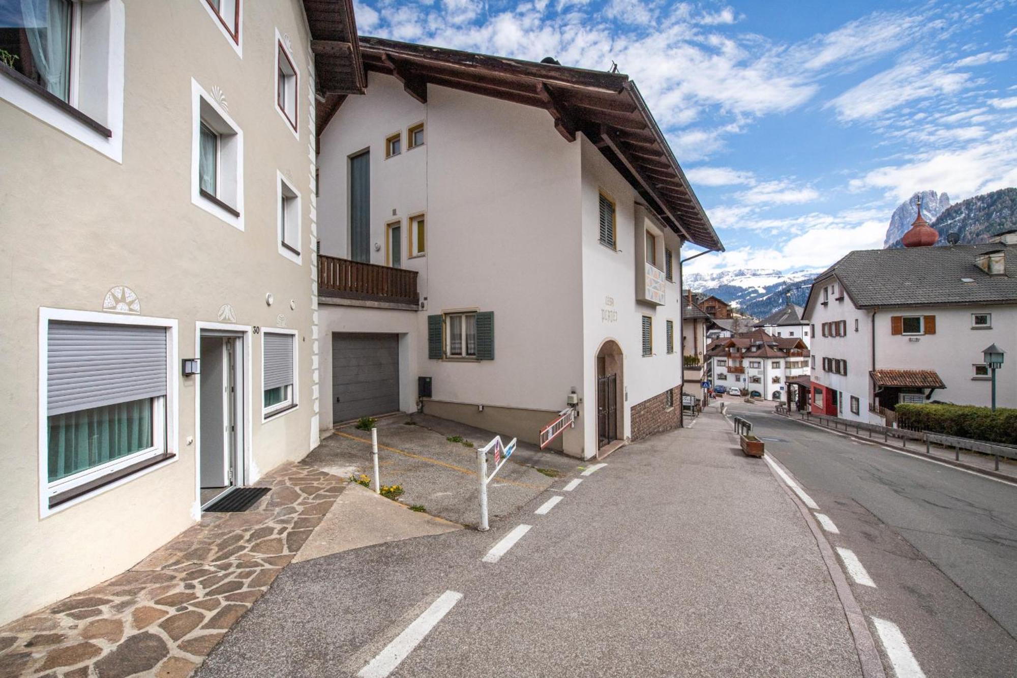 Apartments Smidl Ortisei Exteriör bild